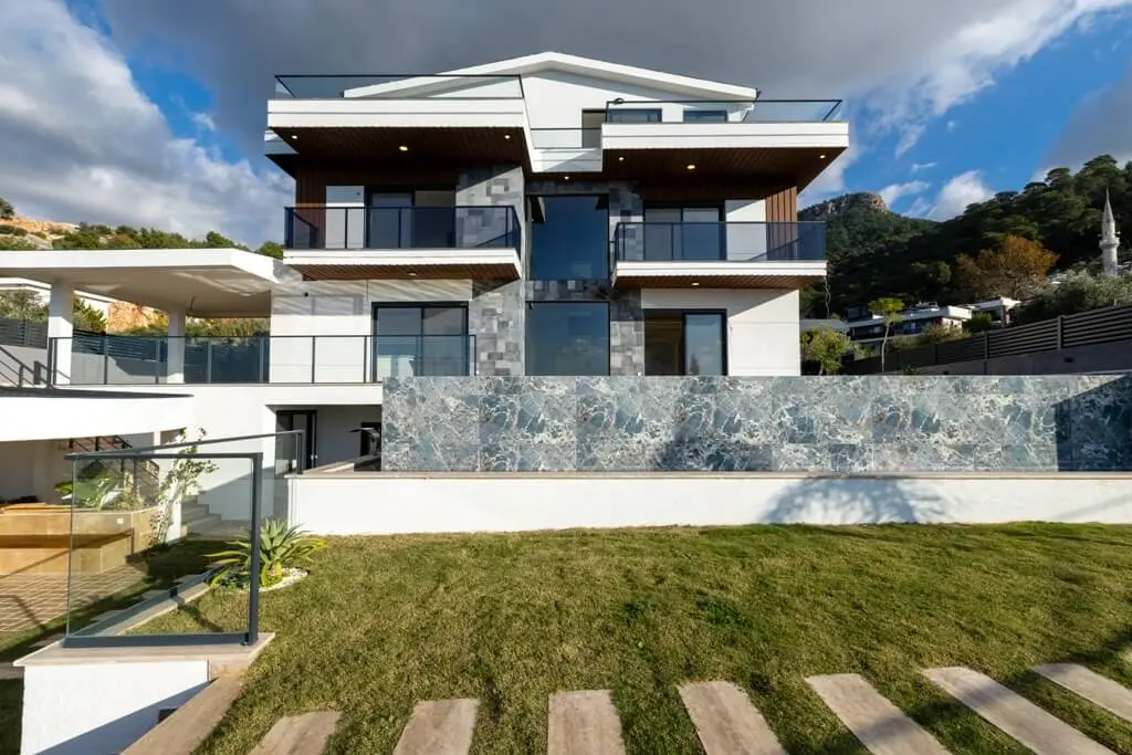 House in Faralya